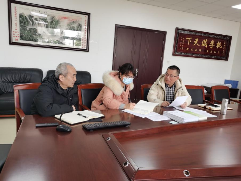 集体备课重引领 教研之路谱新篇