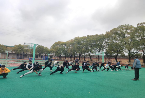 基础教学部盛朋玉老师开设校级公开课