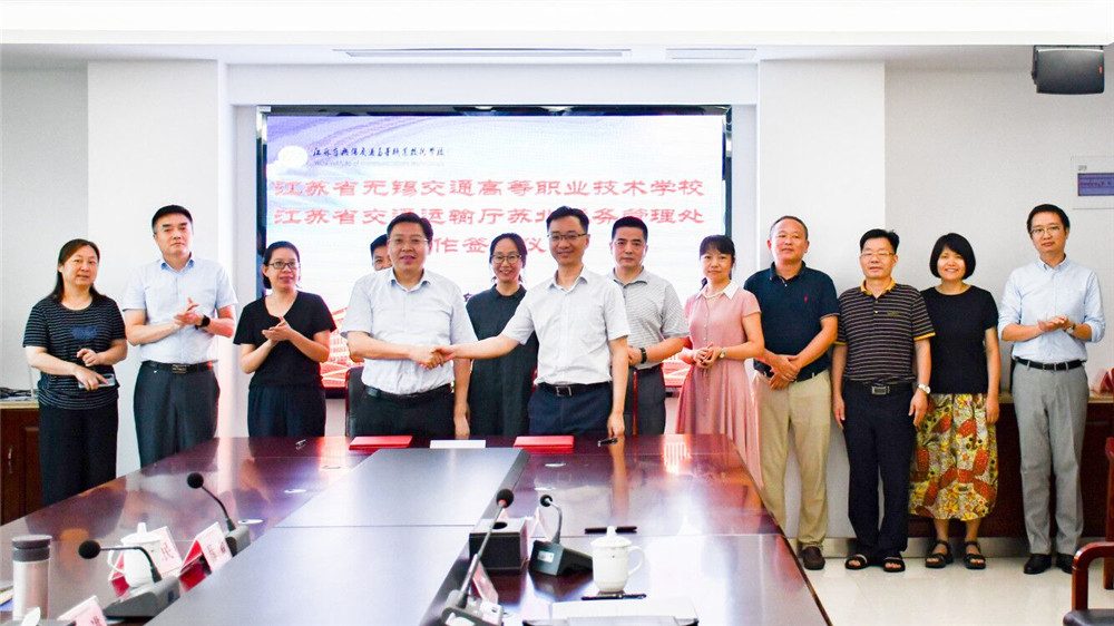 1596789598773058744.jpg NI7X10~B8W$_QY`X3K@}D[I.jpg