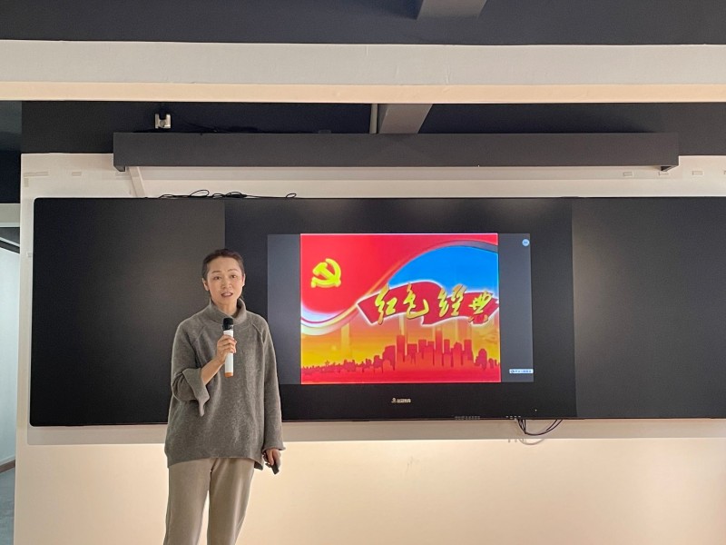 学校举办“重温红色经典,追溯建党百年” 读书分享会